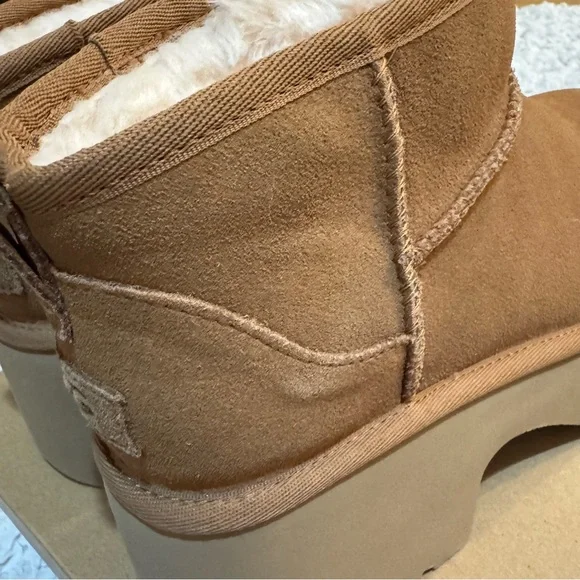 New UGG Classic Ultra Mini Platform Boots - Picture 5 of 13